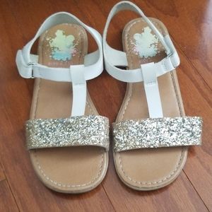 Girls sandals